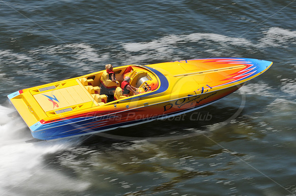 CDM_7564
